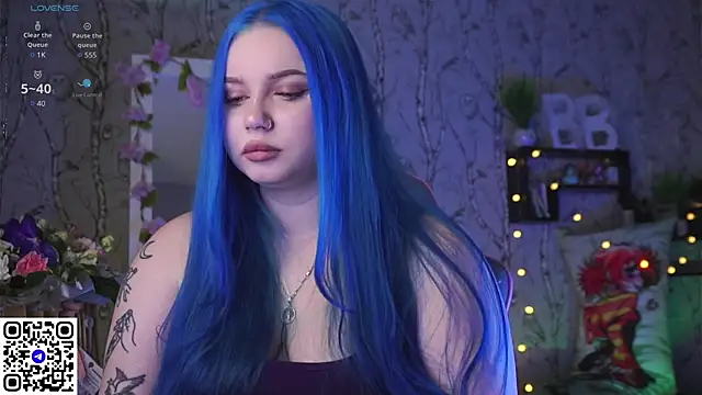 Snapshot of Moon_Valkyrie chatting on 03-11-25, 10:18 Moon Valkyrie online show from 03-11-25, 10:18