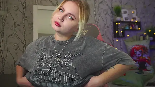 Snapshot of Moon_Valkyrie chatting on 02-27-26, 09:53 Moon Valkyrie online show from 02-27-26, 09:53