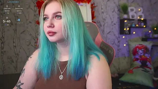 Snapshot of Moon_Valkyrie chatting on 10-03-25, 07:43 Moon Valkyrie online show from 10-03-25, 07:43