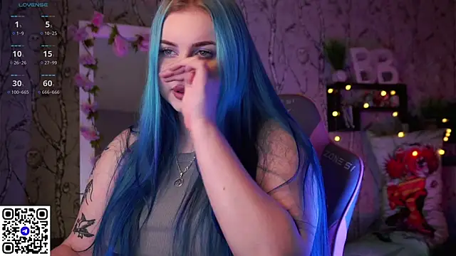 Snapshot of Moon_Valkyrie chatting on 02-27-25, 05:07 Moon Valkyrie online show from 02-27-25, 05:07
