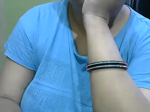 Mona love143 online show from 11-13-25, 07:45