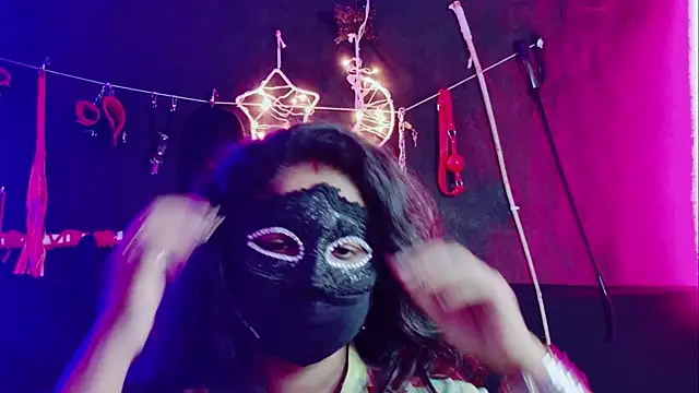 Exotic Goddess online show from 11-11-25, 09:15