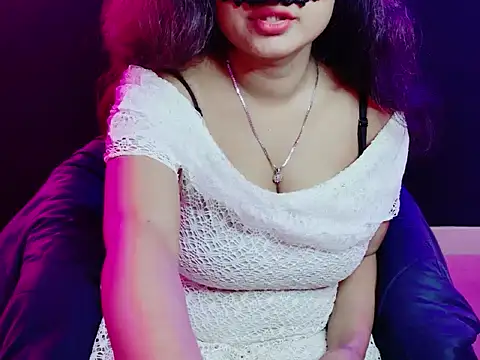 Exotic Goddess online show from 11-07-25, 12:21