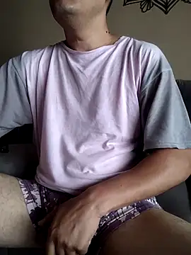 Snapshot of LuqenZo chatting on 03-28-26, 12:50 LuqenZo online show from 03-28-26, 12:50