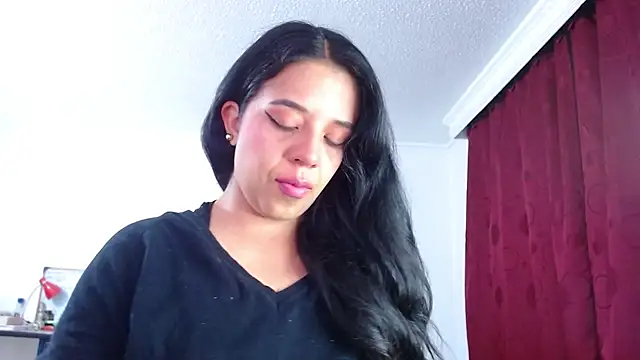 Snapshot of VALERY_MEER chatting on 09-13-25, 01:27 VALERY MEER online show from 09-13-25, 01:27