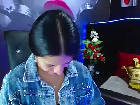 Snapshot of VALERY_MEER chatting on 12-03-24, 11:51 VALERY MEER online show from 12-03-24, 11:51