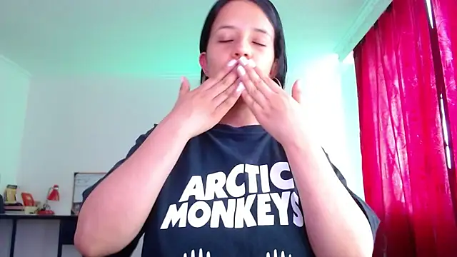 Snapshot of VALERY_MEER chatting on 01-15-26, 12:52 VALERY MEER online show from 01-15-26, 12:52