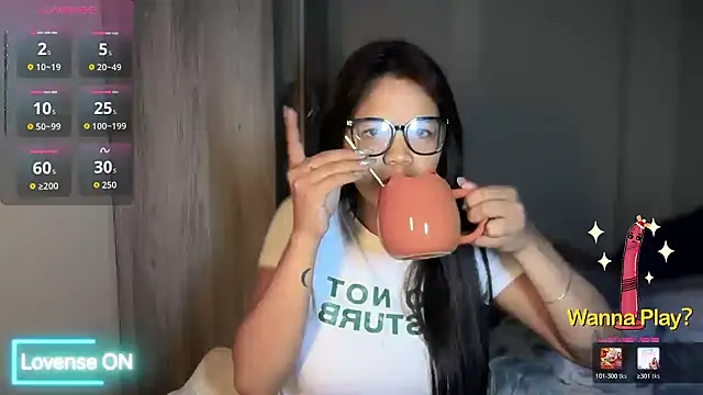 iamYourBestGirl online show from 03-10-26, 02:37