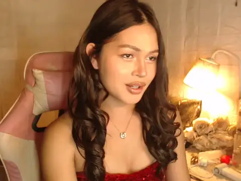 Ashely Lewis online show from 11-30-25, 01:45