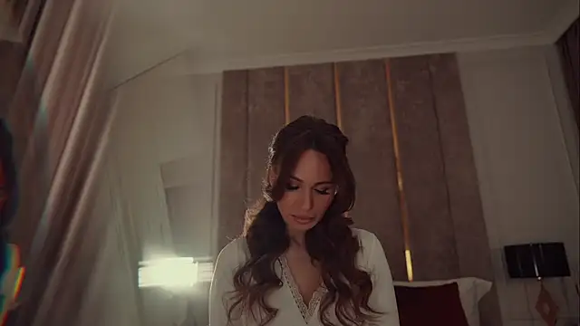 MilaDYstarlight online show from 04-17-26, 06:55