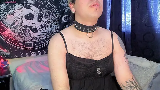 Lexxxxx  online show from 10-31-25, 08:16