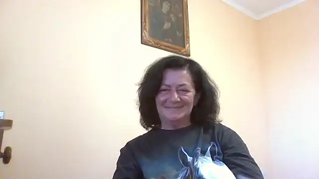 Snapshot of GypsiQueen2 chatting on 06-09-26, 06:09 GypsiQueen2 online show from 06-09-26, 06:09