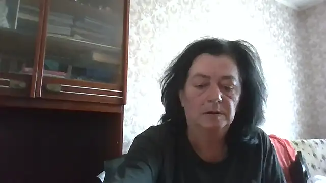 GypsiQueen2 online show from 07-03-26, 06:20