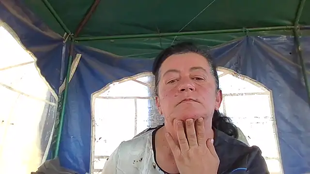 GypsiQueen2 online show from 09-21-25, 11:59