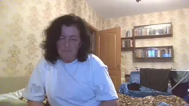 GypsiQueen2 online show from 07-12-26, 06:31