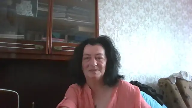 GypsiQueen2 online show from 07-04-26, 07:04
