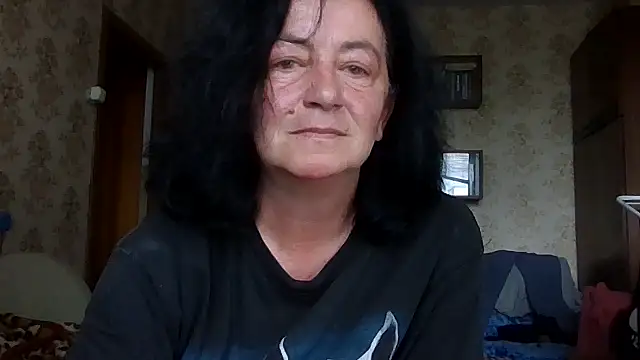 GypsiQueen2 online show from 07-15-26, 11:28