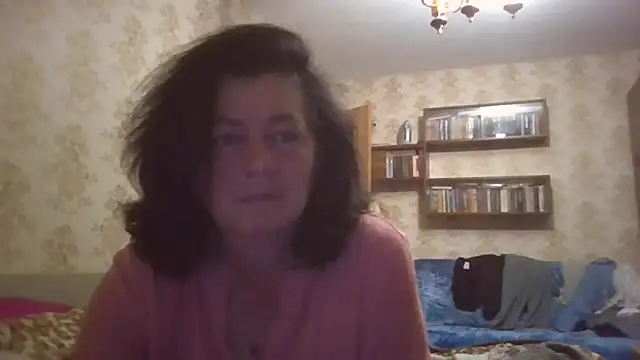 GypsiQueen2 online show from 07-17-26, 07:33