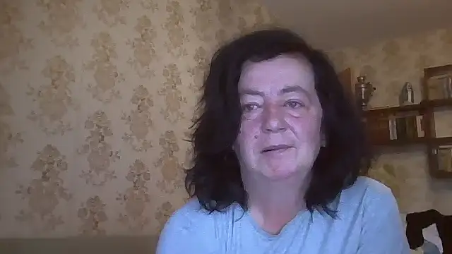 GypsiQueen2 online show from 07-10-26, 04:12