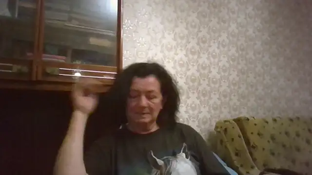 GypsiQueen2 online show from 07-04-26, 07:29