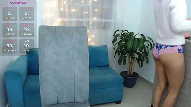 imSophia online show from 01-12-26, 01:29