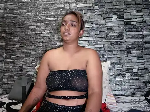 Snapshot of Xindias_fantasyX chatting on 02-12-26, 05:56 Xindias fantasyX online show from 02-12-26, 05:56