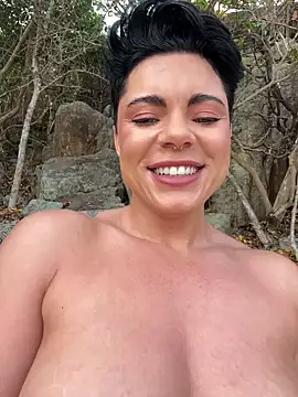 LukeLouHarvey online show from 02-10-25, 01:24