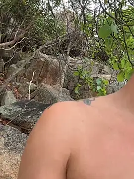 LukeLouHarvey online show from 09-27-25, 03:34