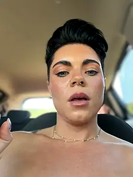 LukeLouHarvey online show from 12-22-25, 03:50