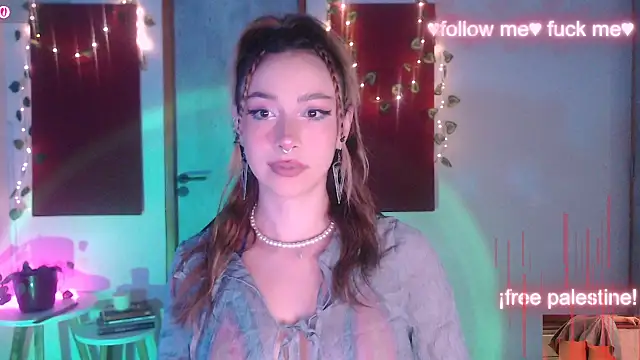Snapshot of sakura_beauty chatting on 10-05-25, 04:25 sakura beauty online show from 10-05-25, 04:25