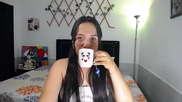 naughty girl 4u online show from 05-10-26, 10:11