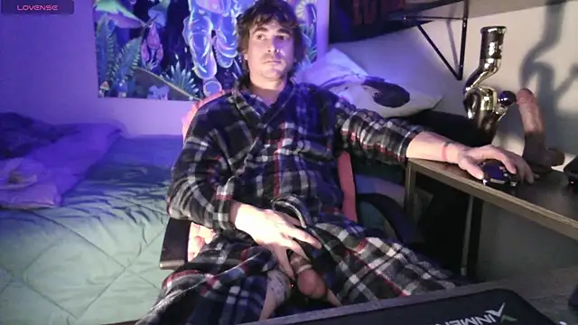 Snapshot of XxBobbyDigitalxX chatting on 12-05-24, 12:58 XxBobbyDigitalxX online show from 12-05-24, 12:58