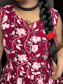 Snapshot of SCHOOL_Girl_0 chatting on 09-27-25, 04:46 SCHOOL Girl 0 online show from 09-27-25, 04:46