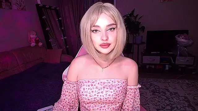   Malika   online show from 02-19-26, 03:31