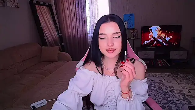   Malika   online show from 04-06-26, 10:38