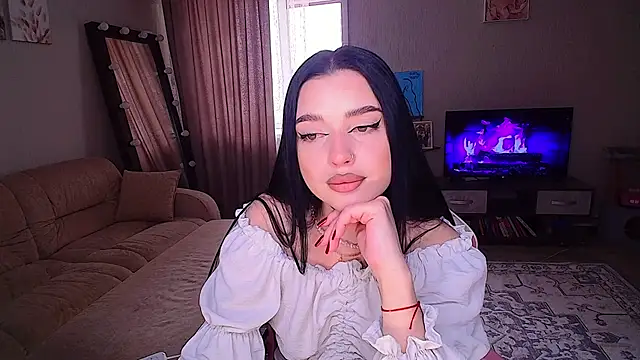   Malika   online show from 04-06-26, 01:56