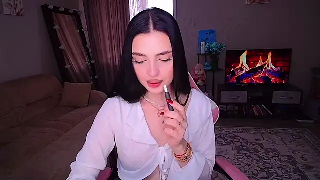   Malika   online show from 05-07-26, 07:34