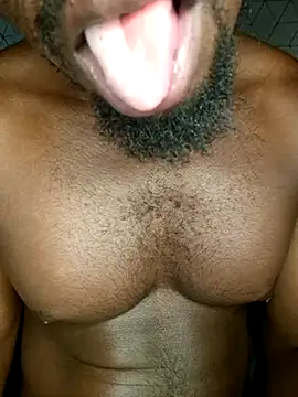 Texanguy01 online show from 10-19-25, 09:01