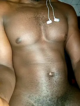 Texanguy01 online show from 10-22-25, 01:05