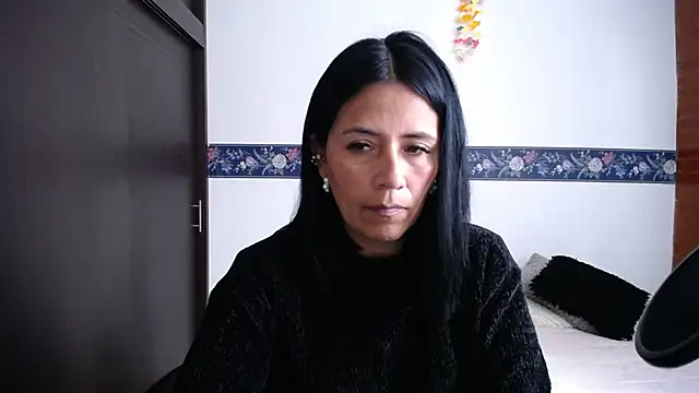 Snapshot of sharoon_cheerry chatting on 09-23-25, 03:41 sharoon cheerry online show from 09-23-25, 03:41
