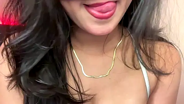 Hottie ishuu online show from 01-06-26, 06:01