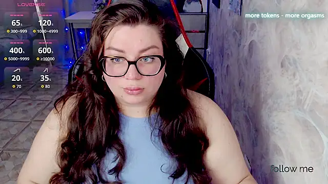 Snapshot of alexa_sweetyy chatting on 05-20-26, 07:49 alexa sweetyy online show from 05-20-26, 07:49