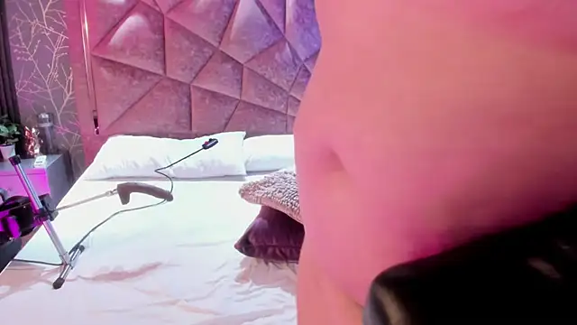 Amanda-Cruz online show from 11-01-25, 12:28