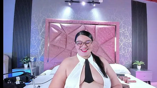 Amanda-Cruz online show from 03-28-26, 01:06