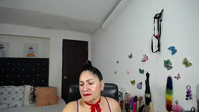 mature bigboobs10 online show from 06-27-26, 04:07