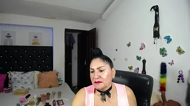 mature bigboobs10 online show from 07-12-26, 04:13