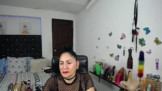 Snapshot of mature_bigboobs10 chatting on 05-24-26, 04:34 mature bigboobs10 online show from 05-24-26, 04:34