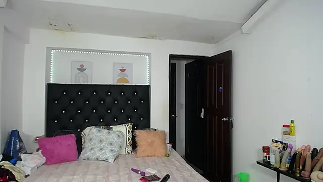 mature bigboobs10 online show from 07-25-26, 04:42