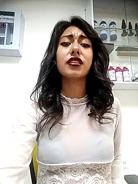 Scarlet wd18 online show from 03-18-25, 02:40