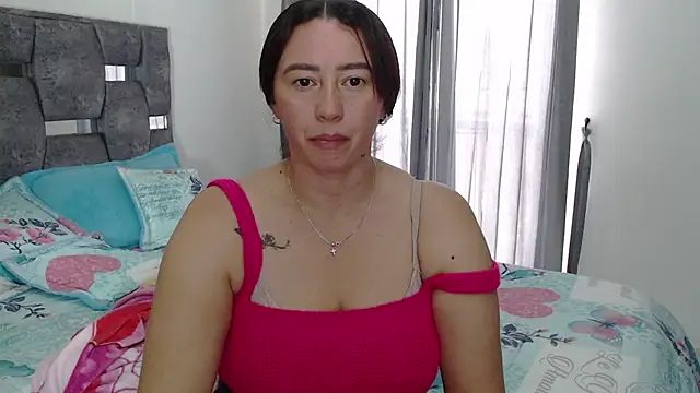 sara hott 1 online show from 03-04-26, 06:37